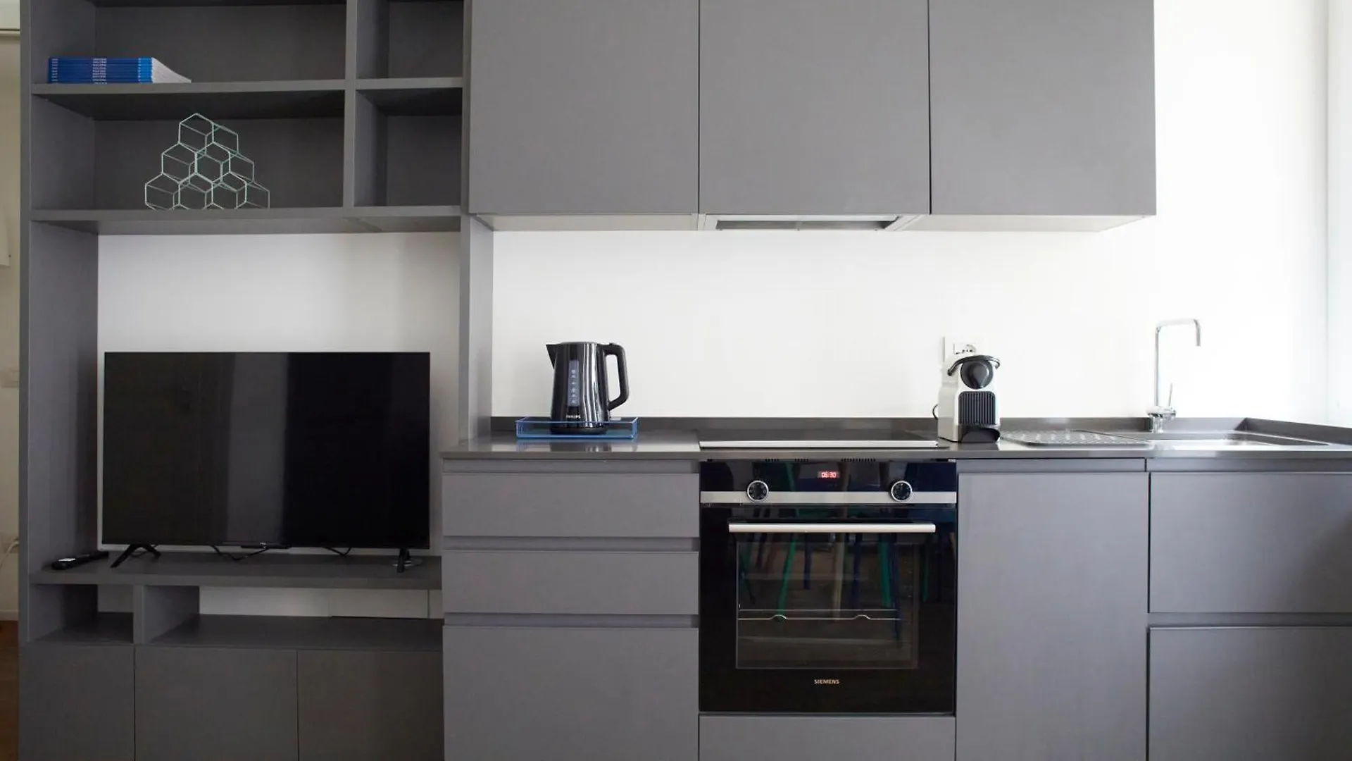 Super Cozy Apartment 米兰 0*,  意大利